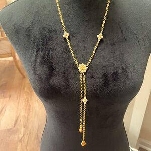 Avon goldtone floral lariat style necklace